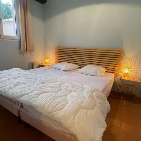 Дом отдыха A Avec Piscine, Sauna, Parking Et Animaux Acceptes - Fr-1-226b-156 Кавалер-сюр-Мер
